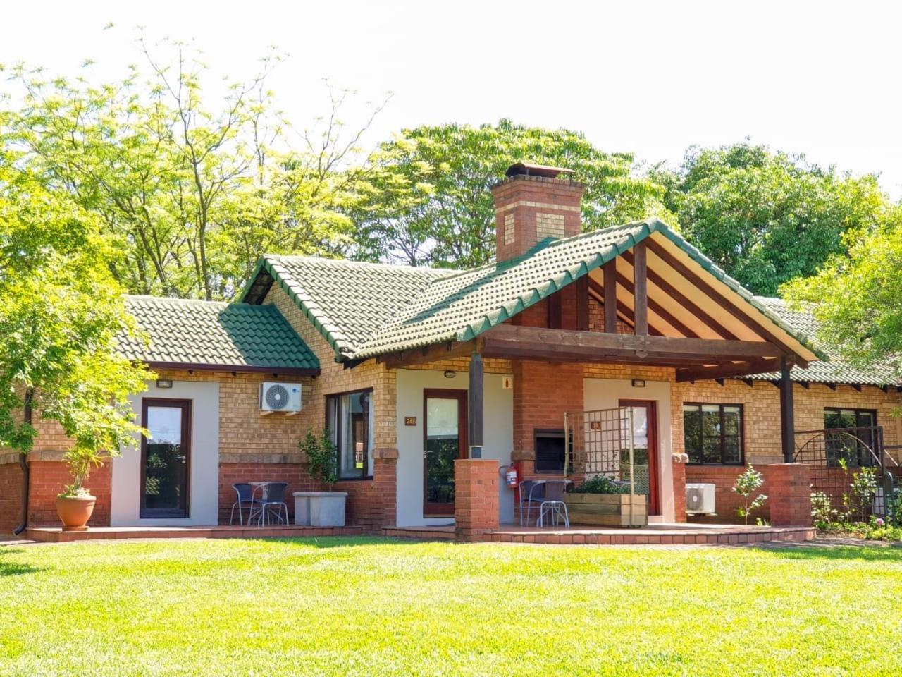 Thyme Inn On Greenway White River Exterior photo